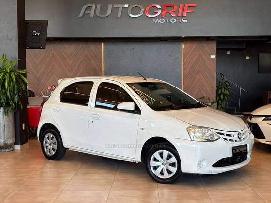 TOYOTA ETIOS 1.3 X 16V FLEX 4P MANUAL TOYOTA ETIOS 1.3 X 16V FLEX 4P MANUAL